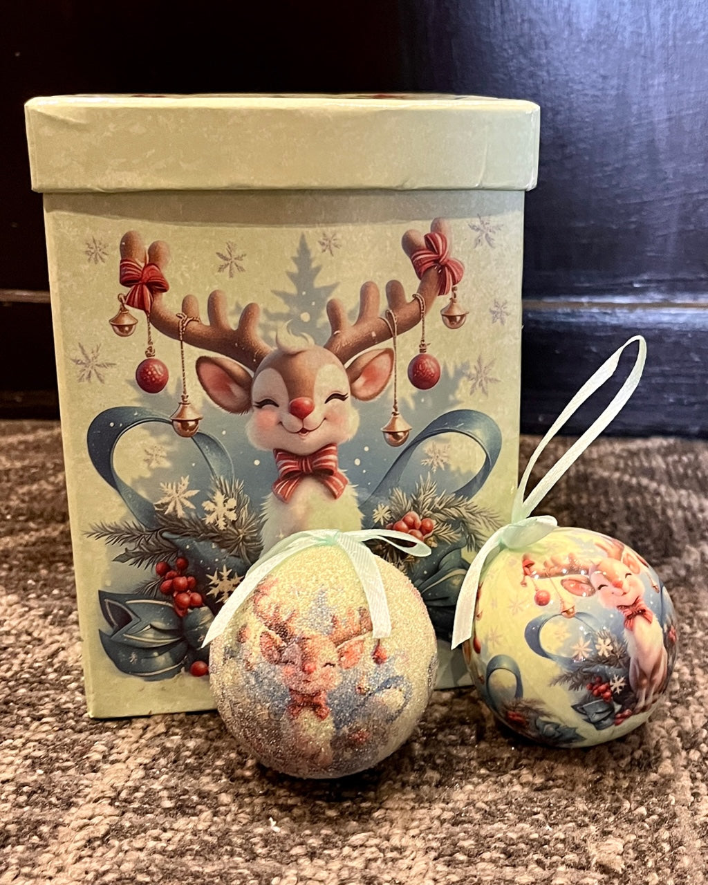 DEER MUSIC BOX WITH 8 BAUBLES 4296454