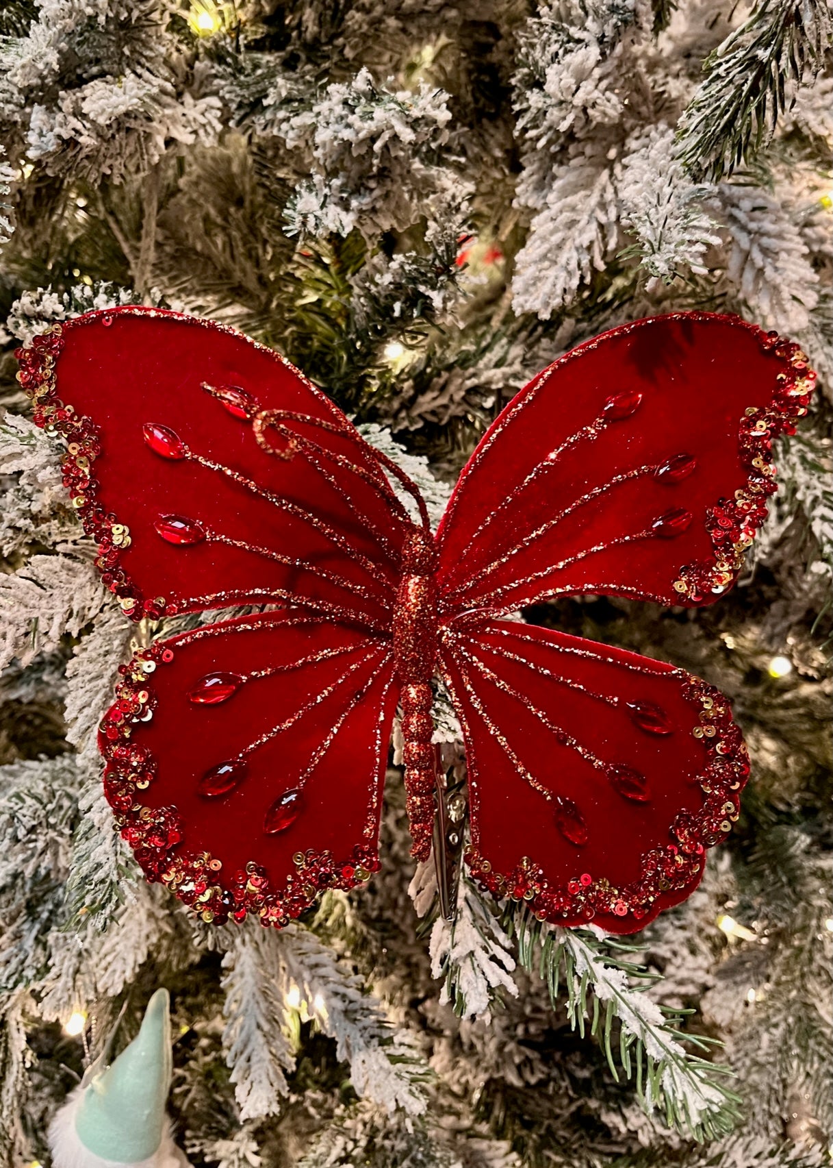 Cranberry Butterfly Clip On SGD722