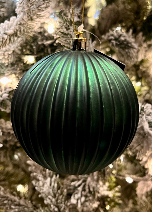 10CM GREEN RIBBED SHATTERPROOF ORNAMENT SVN121