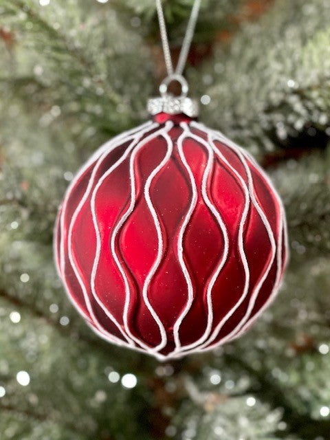 RED WHITE WAVE ROUND ORNAMENT GQAM385