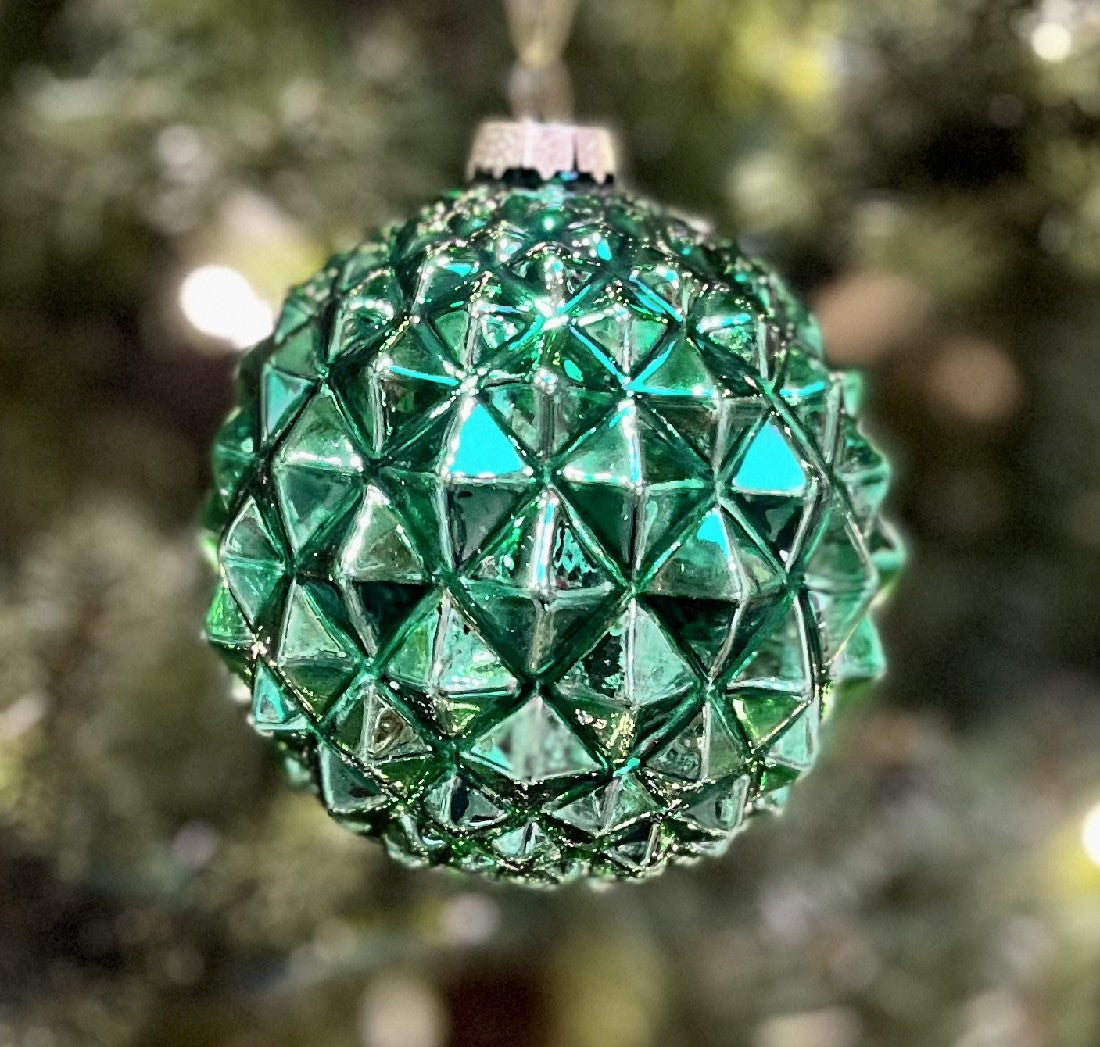 GREEN HONEYCOMB ROUND ORNAMENT MA089