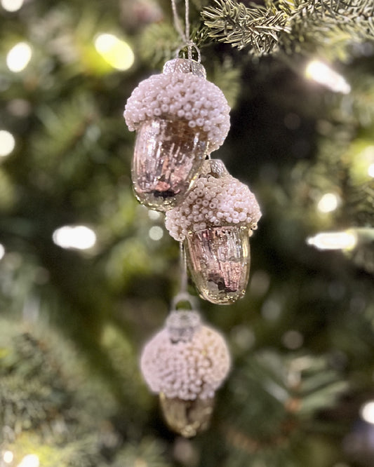 AGED SILVER MERCURY ACORN CLUSTER GLASS HANGING CXM040