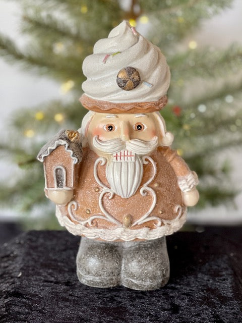 GINGERBREAD CHURRO SOLDIER WITH CREAM CXU019