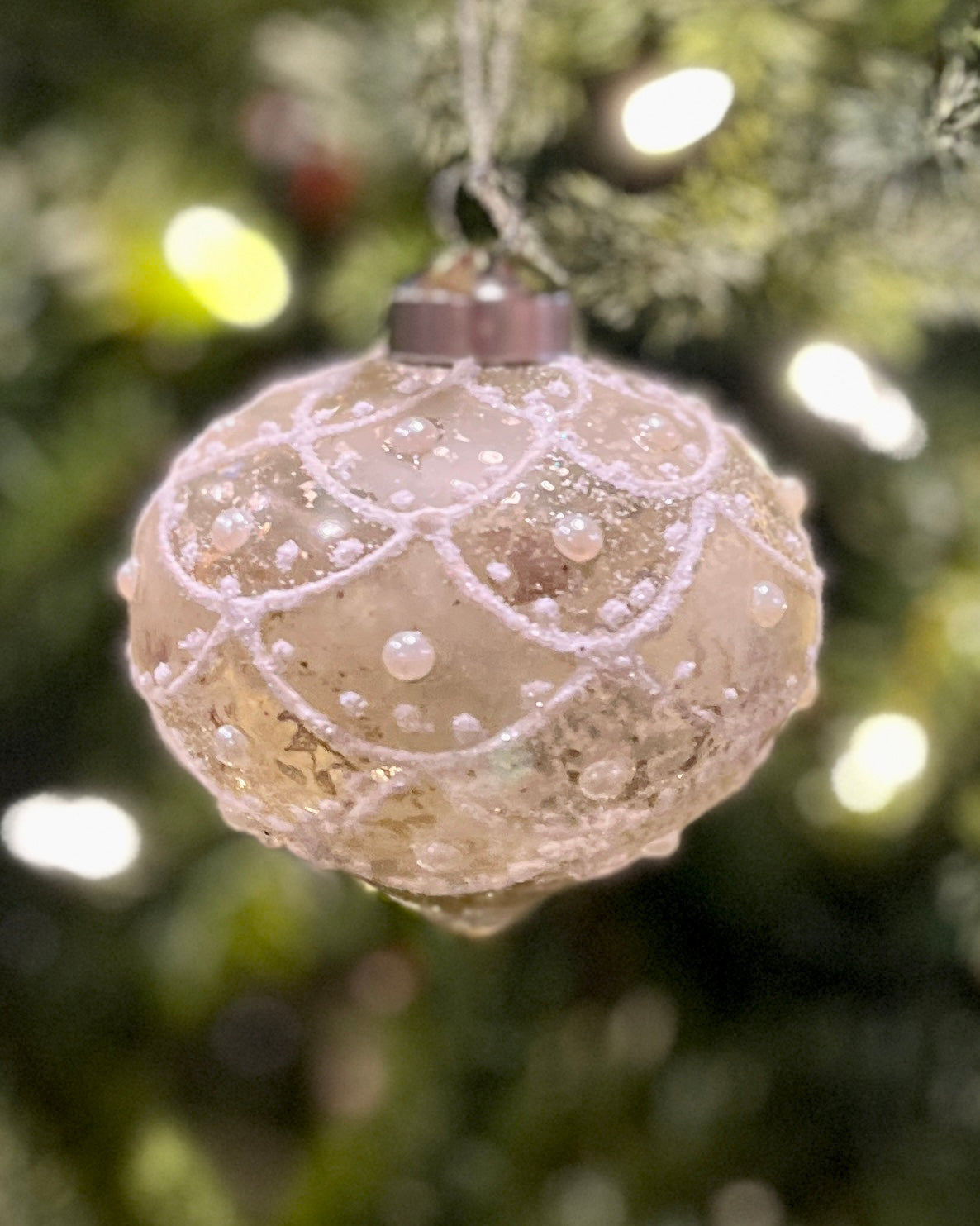 MERCURY SCALLOPED DROP GLASS ORNAMENT DXK031