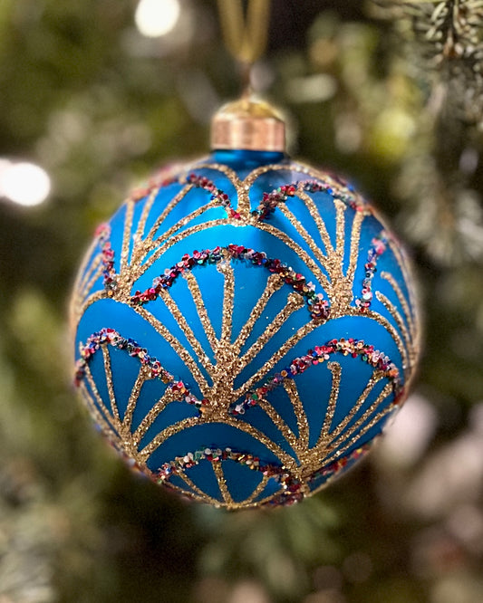 BLUE SCALLOPED IMPERIAL GLASS ORNAMENT DCD094