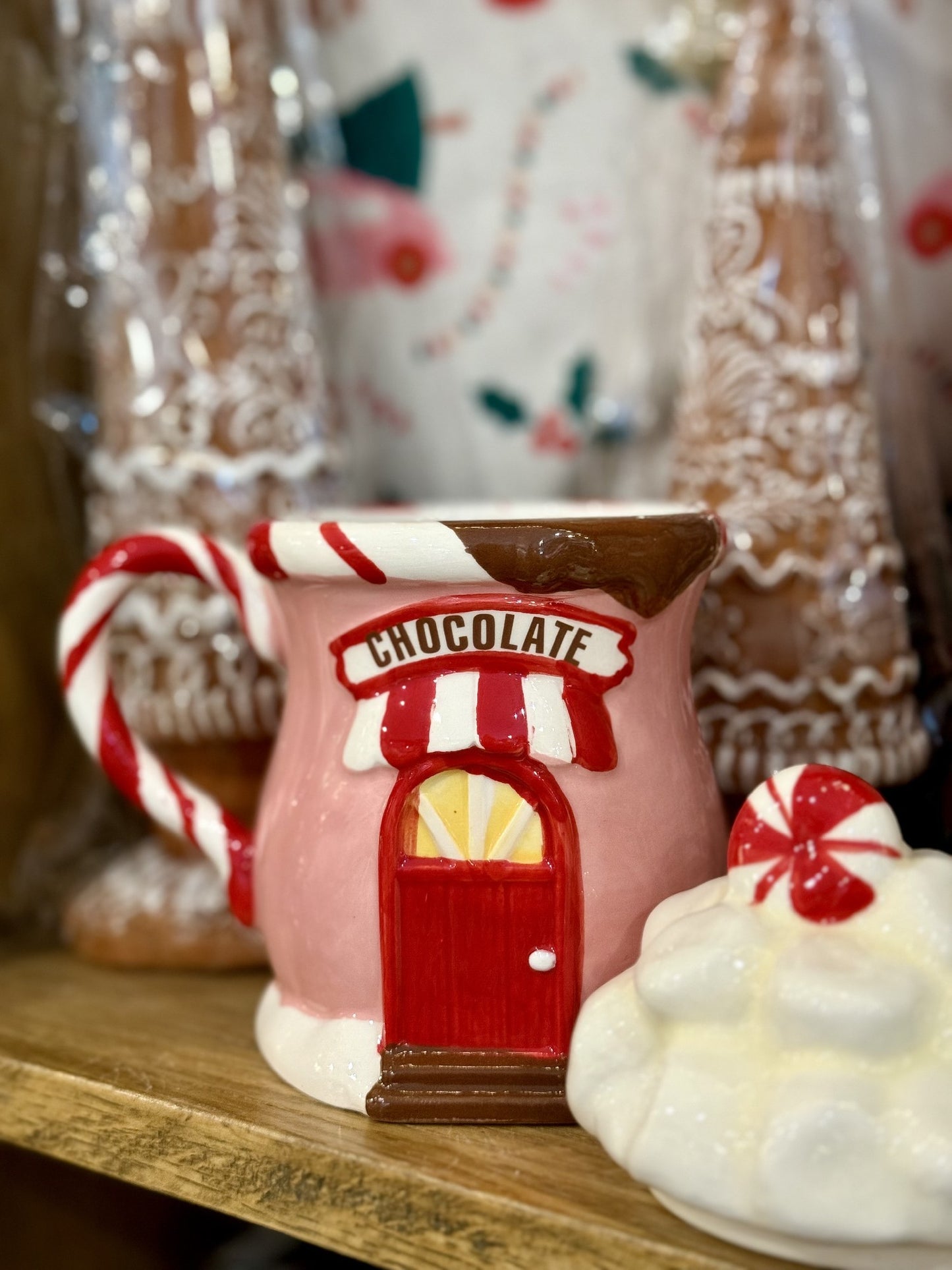 HOT CHOCOLATE STORE LIDDED MUG ECA168