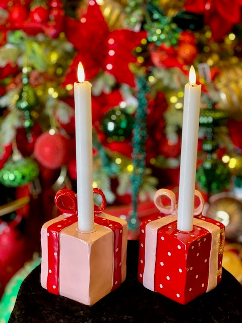 PINK PRESENT CANDLE HOLDER ECA075B