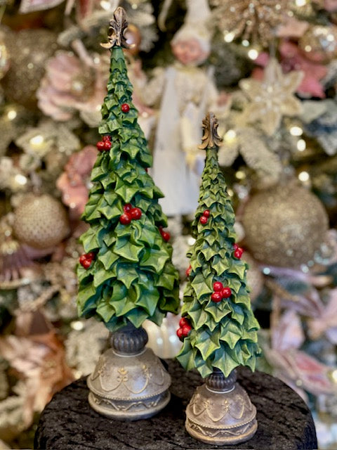 HOLLY LEAF CHRISTMAS TREE LARGE RXR408