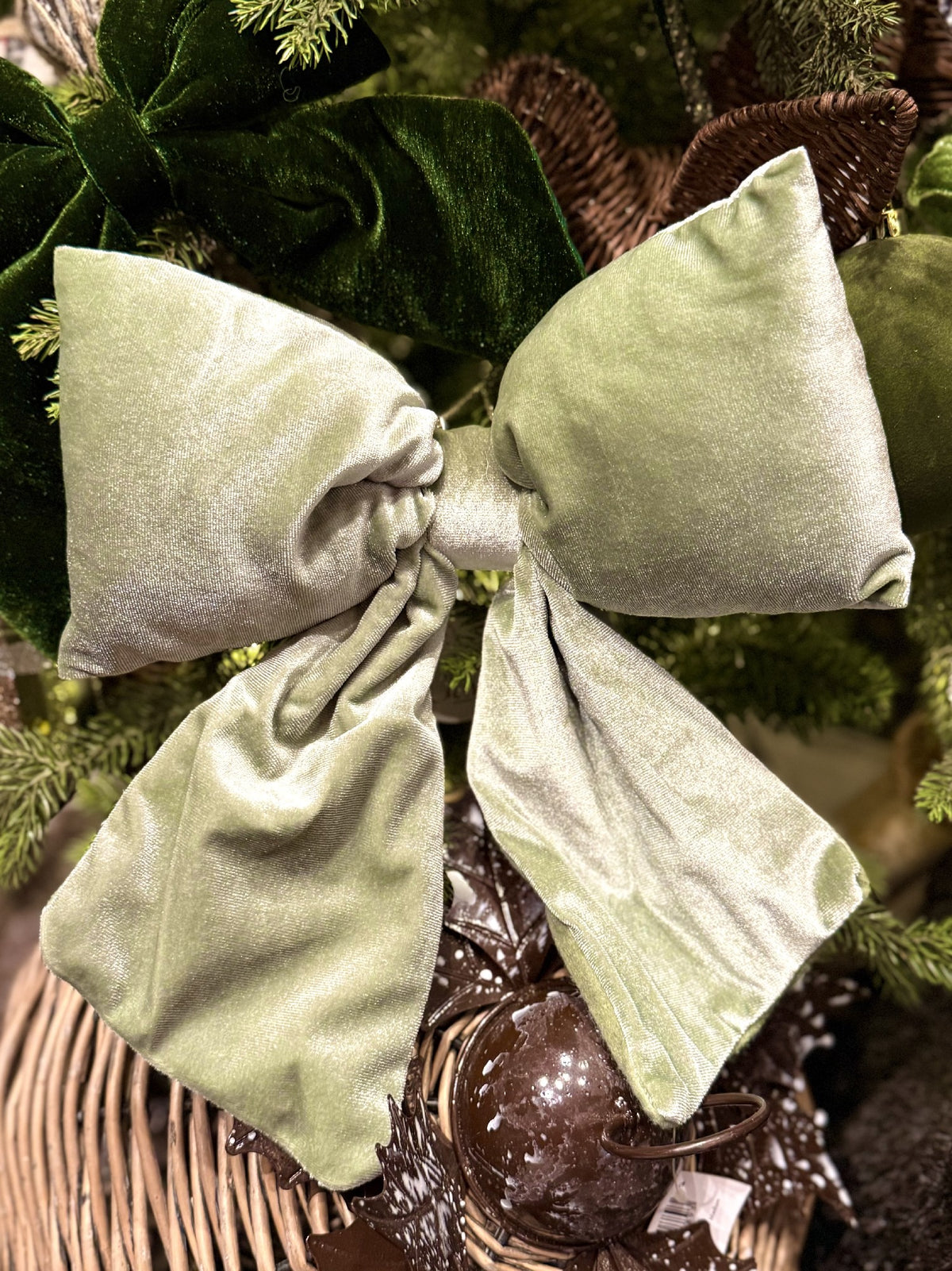 Puffy Sage Velvet Hanging Bow XM1281