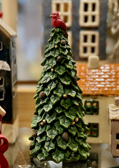 GREEN TREE WITH CARDINAL ER0027