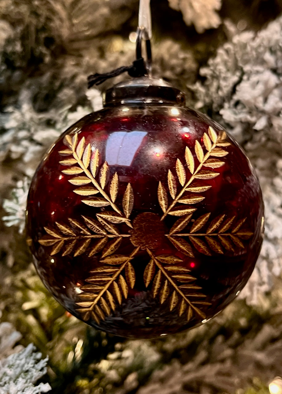 AMINA RED & GOLD GLASS BAUBLE SO0192