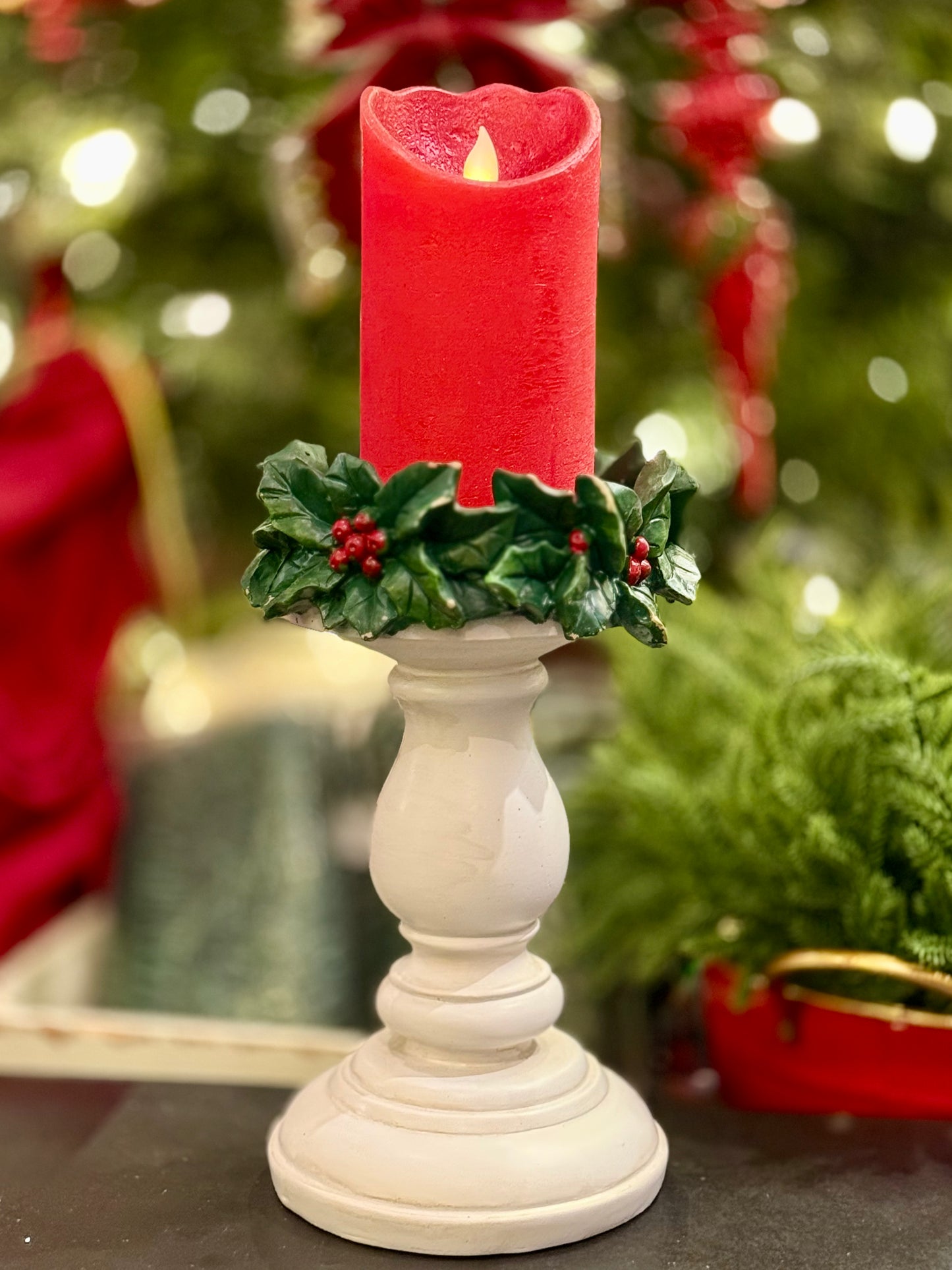 White Candlestick Holly Small SXA911