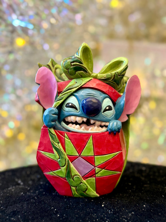 JIM SHORE DISNEY TRADITIONS STITCH TEARING PRESENT APART 6016884