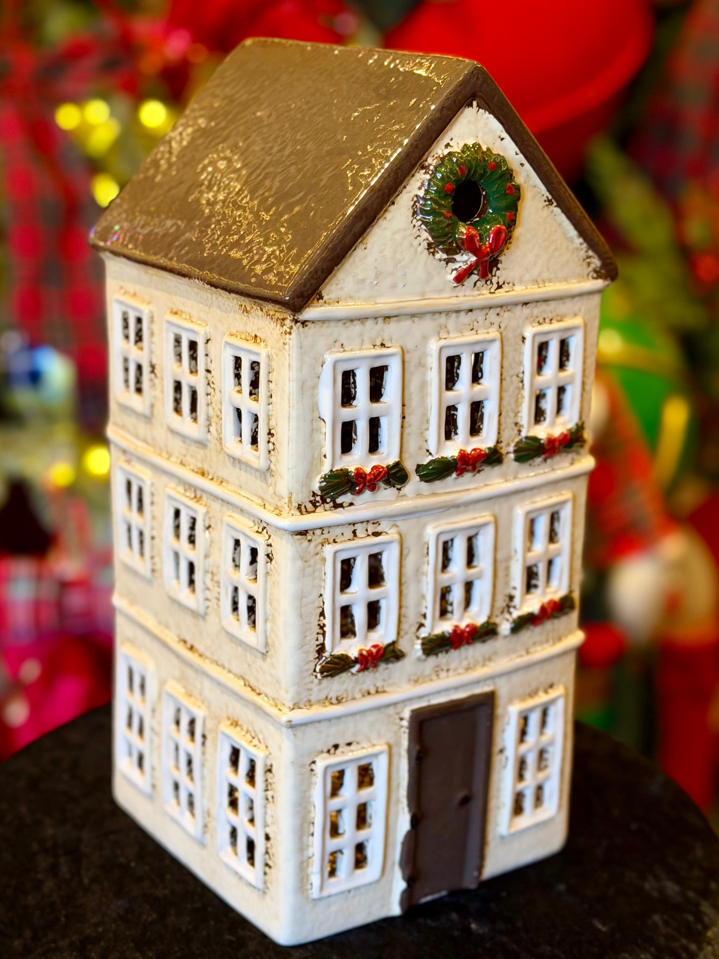 STONEWARE VILLAGE TEALIGHT HOUSE - Nordgard Grande Chalet YA0096