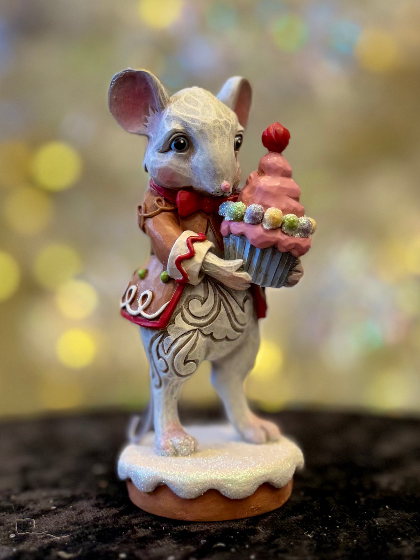 JIM SHORE GINGERBREAD CHRISTMAS MOUSE BOY WITH CUPCAKE 6017267