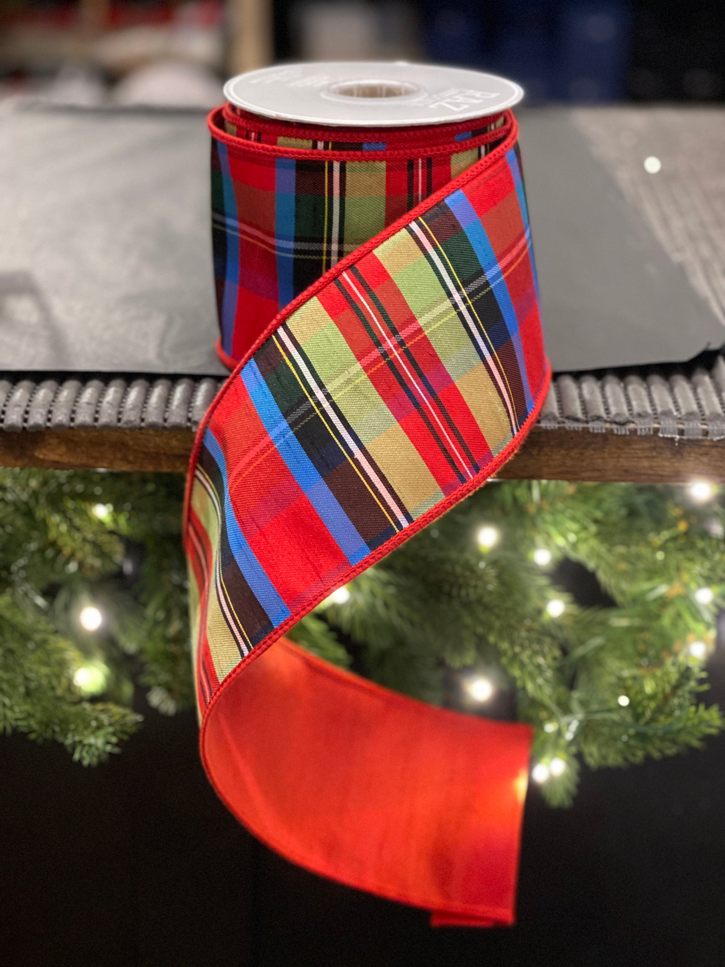 RED/GREEN PLAID 4 INCH X 10 YARD WIRED RIBBON R4527764