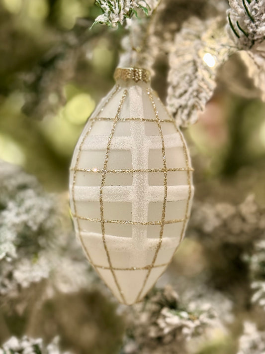 WHITE TARTAN DROP BAUBLE EXR044