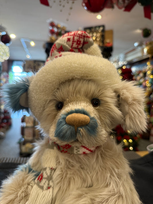 CHARLIE BEARS - Puddletown