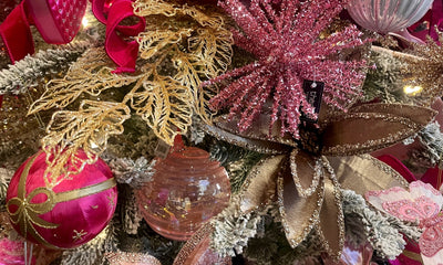 GLAMOUR & GLITZMAS