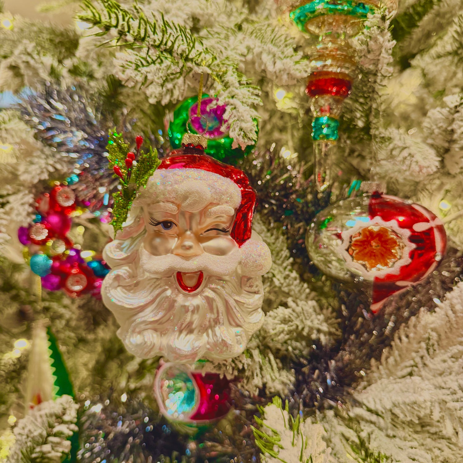 VINTAGE CHRISTMAS