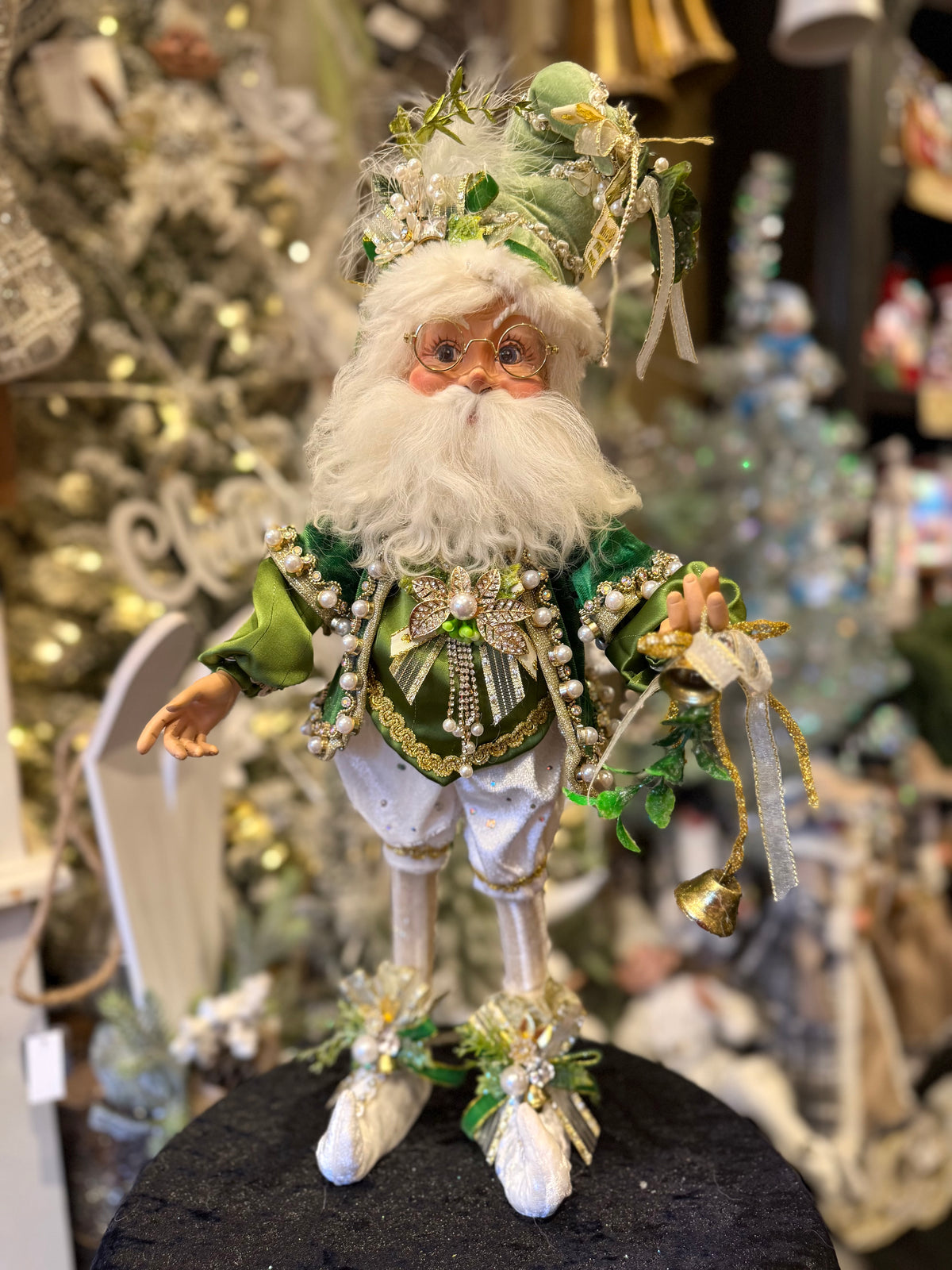 MARK ROBERTS - Medium North Pole Holly & Ivy Elf 51-64146