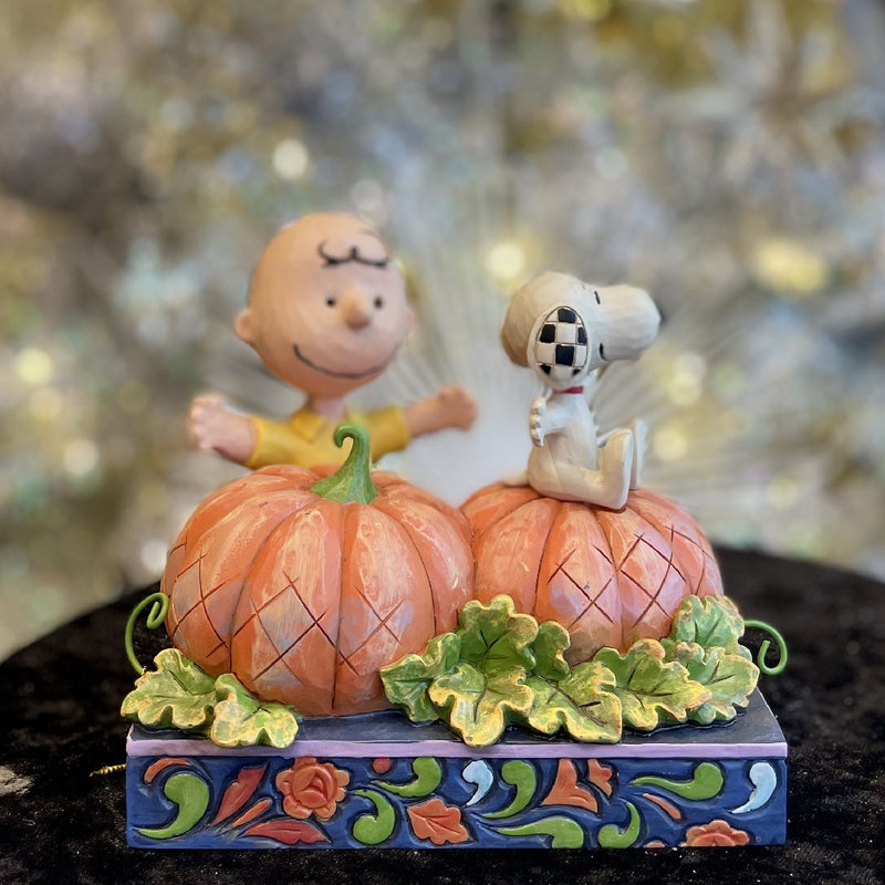 JIM SHORE PEANUTS - CHARLIE BROWN & SNOOPY ON PUMPKIN 6008962