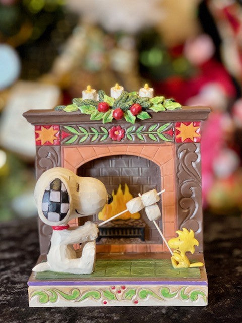 JIM SHORE PEANUTS 10CM SNOOPY & WOODSTOCK FIREPLACE 6010325