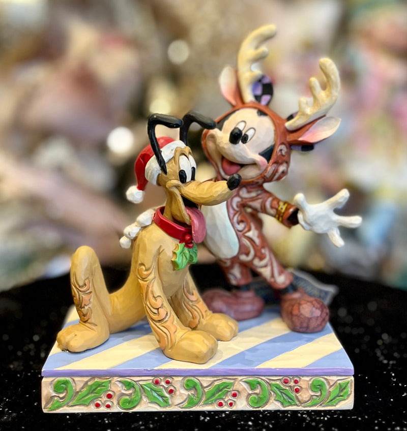 JIM SHORE - DISNEY TRADITIONS - 15CM MICKEY REINDEER WITH PLUTO 6013059