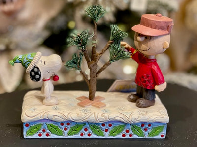 JIM SHORE PEANUTS - SNOOPY & CHARLIE BROWN WITH TREE 6015029