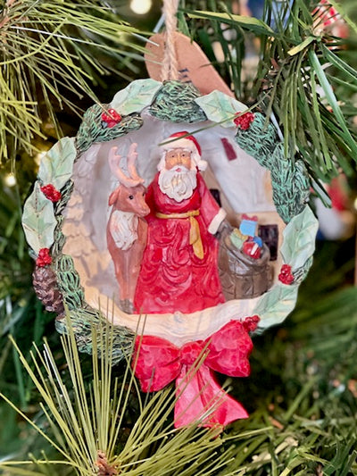 JIM SHORE HWC - SANTA & DEER DIORAMA HANGING ORNAMENT 6015511