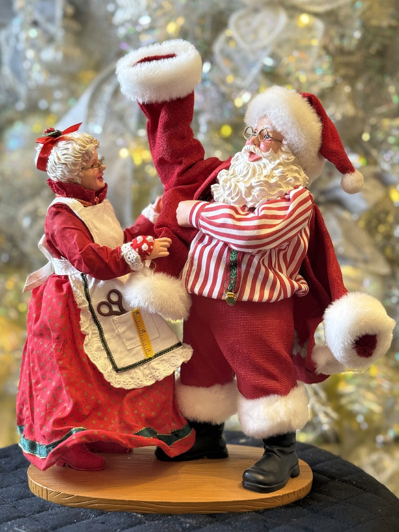 POSSIBLE DREAMS - SANTA&