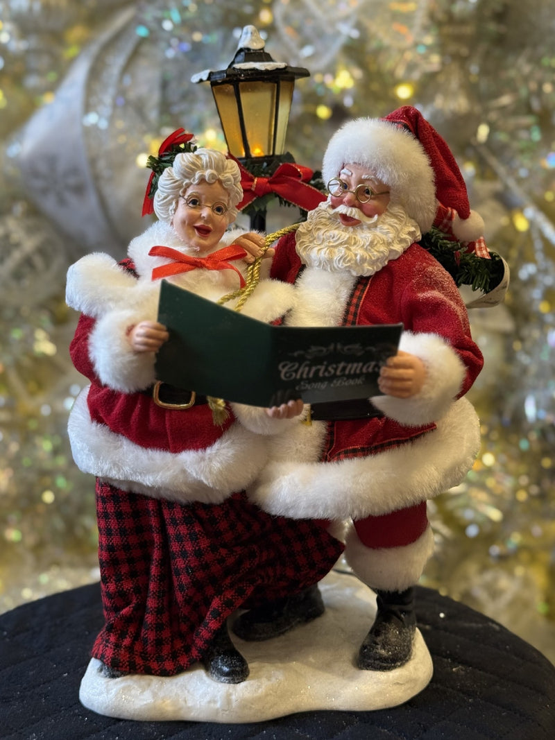 POSSIBLE DREAMS - MERRY CAROLERS 6016463