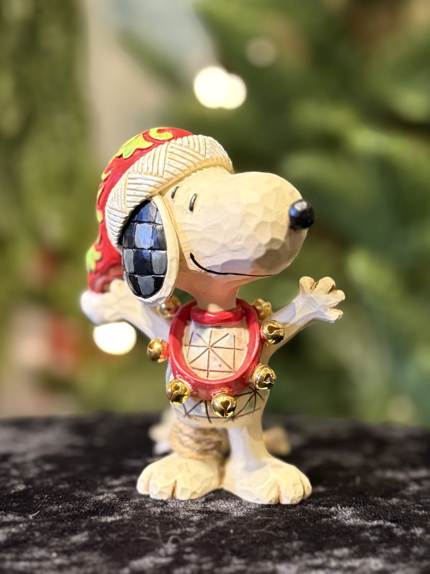 JIM SHORE - PEANUTS - SNOOPY WITH BELLS MINI 6018689