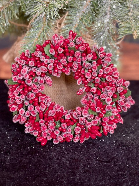 RED BEADED BERRY CANDLE RING 2210110