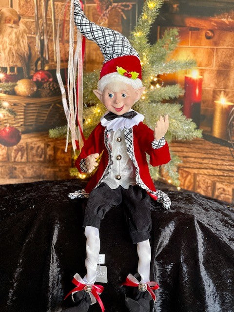 STRAUSS THE CHRISTMAS VILLAGE ELF 4102439