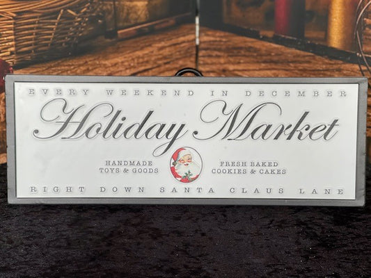 HOLIDAY MARKET TIN SIGN 4136305