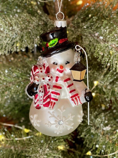 SNOWMAN WITH LANTERN HANGING ORNAMENT