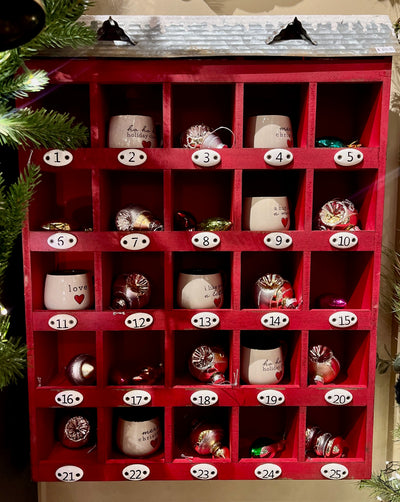 HOUSE ADVENT CALENDAR 23 INCH 3825917