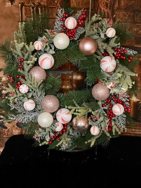 MIXED SPRUCE PEPPERMINT BALL WREATH W4102368