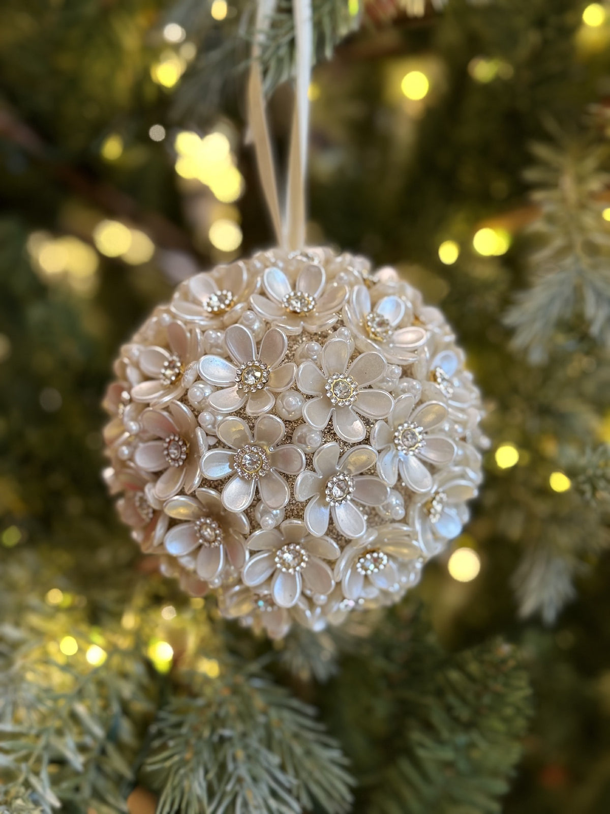 Pearl Floral Ball Ornament 4617580