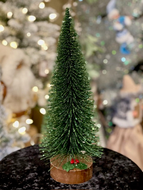 SMALL DARK GREEN BRISTLE TREE 4519137