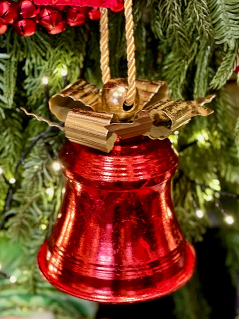 HANGING RED BELL WITH GOLD BOW 4525934