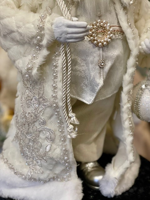 LUXE WHITE VELVET WITH EMBROIDERED COAT 4510479