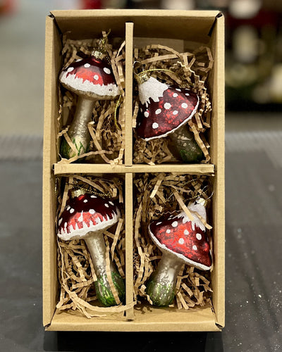 BOX OF 4 GLASS MUSHROOM ORNAMENTS 4424518