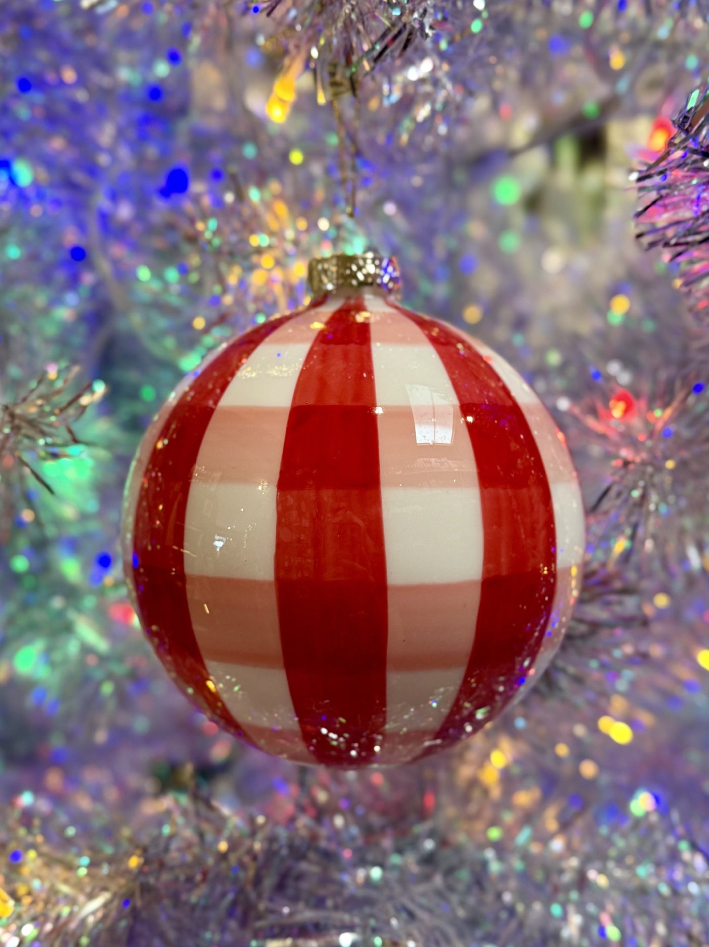  5 INCH GINGHAM PINK & RED ROUND GLASS ORNAMENT 4424516