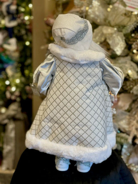 SILVER DREAM SANTA WITH SNOWFLAKE 4415587