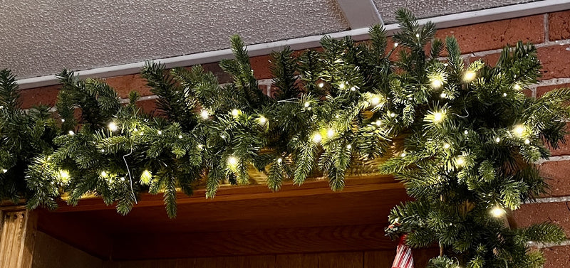 MIXED SPRUCE LED 9FT GARLAND G4352023WH