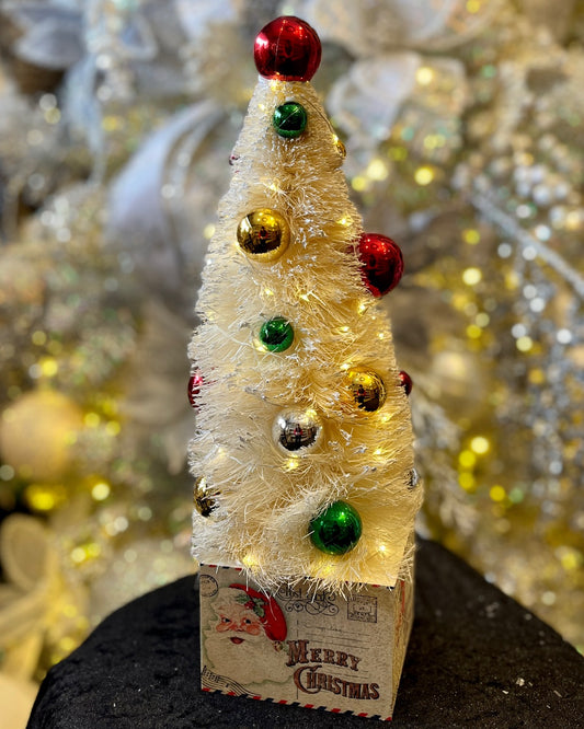 LARGE WHITE VINTAGE LED TREE ON SANTA WOODEN BASE 4316115