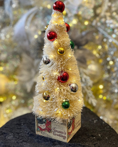 MEDIUM WHITE VINTAGE LED TREE WITH SNOWMAN WOODEN BASE 4316115
