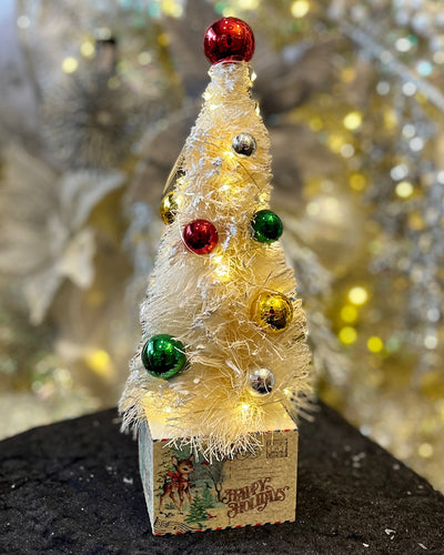SMALL WHITE VINTAGE LED TREE WITH BAMBI WOODEN BASE 4316115
